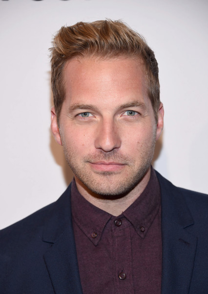 Ryan Hansen as Armin